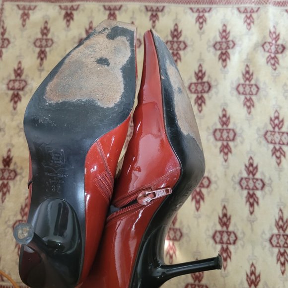 Balenciaga ankle slacquer leather booties - Picture 5 of 11